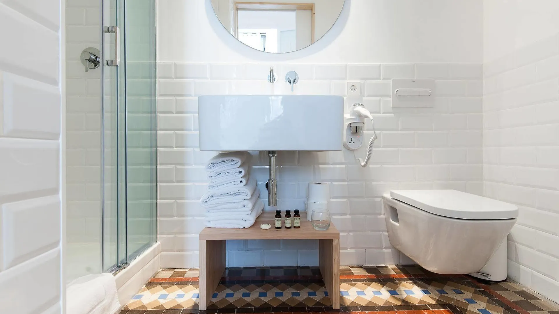 La Casa De Antonio Boutique Rooms Barcelona Hotel