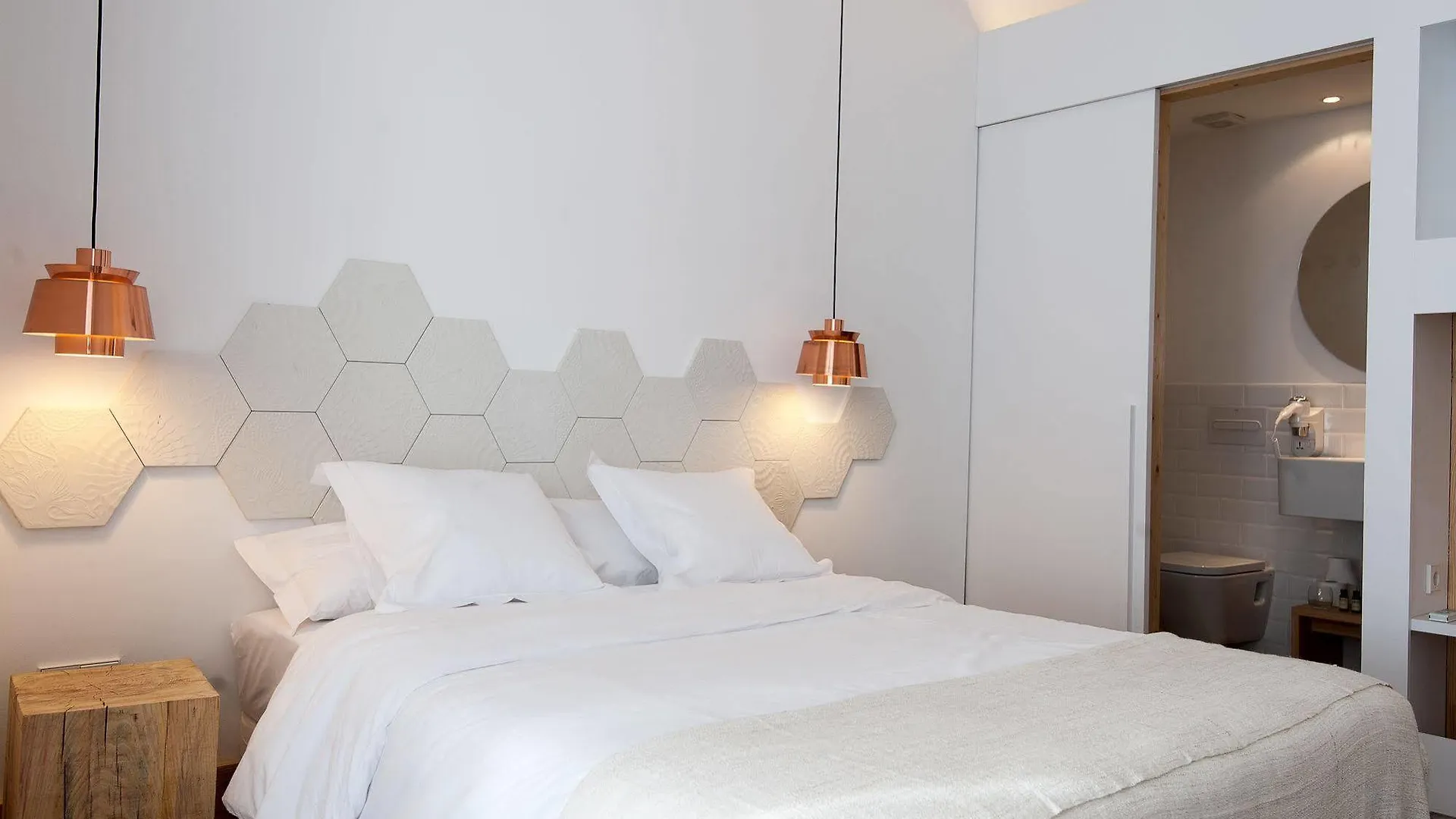 La Casa De Antonio Boutique Rooms Barcelona Hotel